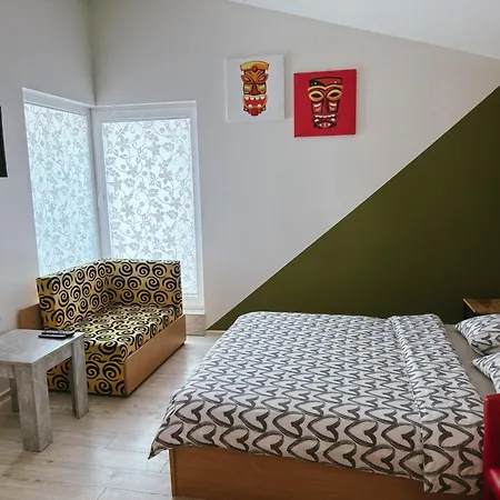 شقة Lampedziai